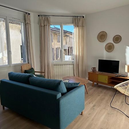 Charmant Appartement 3 Chambres Et Terrasse Eyragues Esterno foto